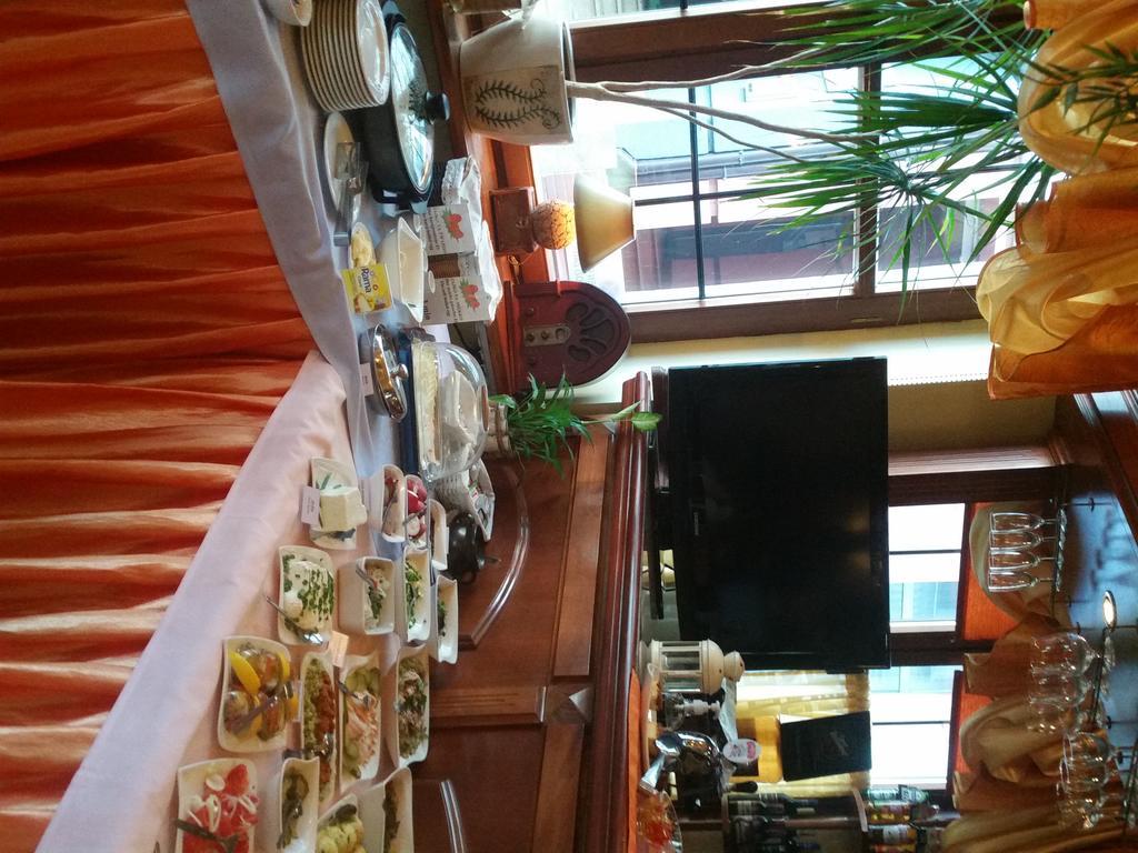Hotel Restauracja Podzamcze Szczecin Extérieur photo