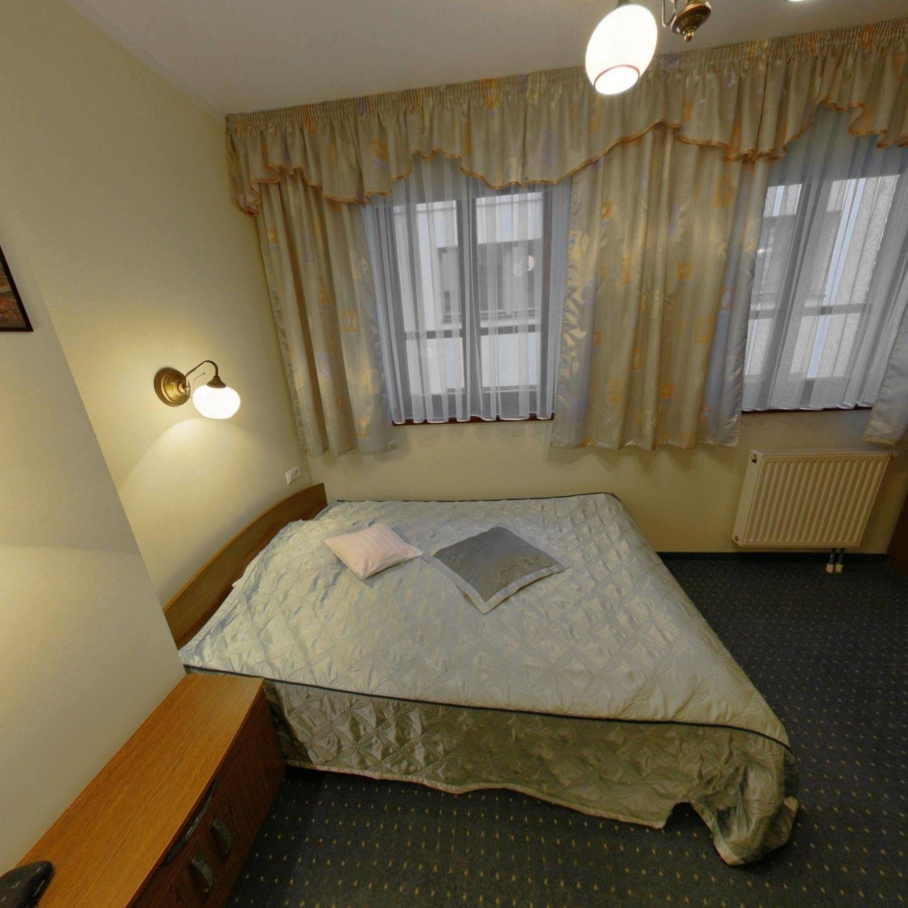 Hotel Restauracja Podzamcze Szczecin Extérieur photo