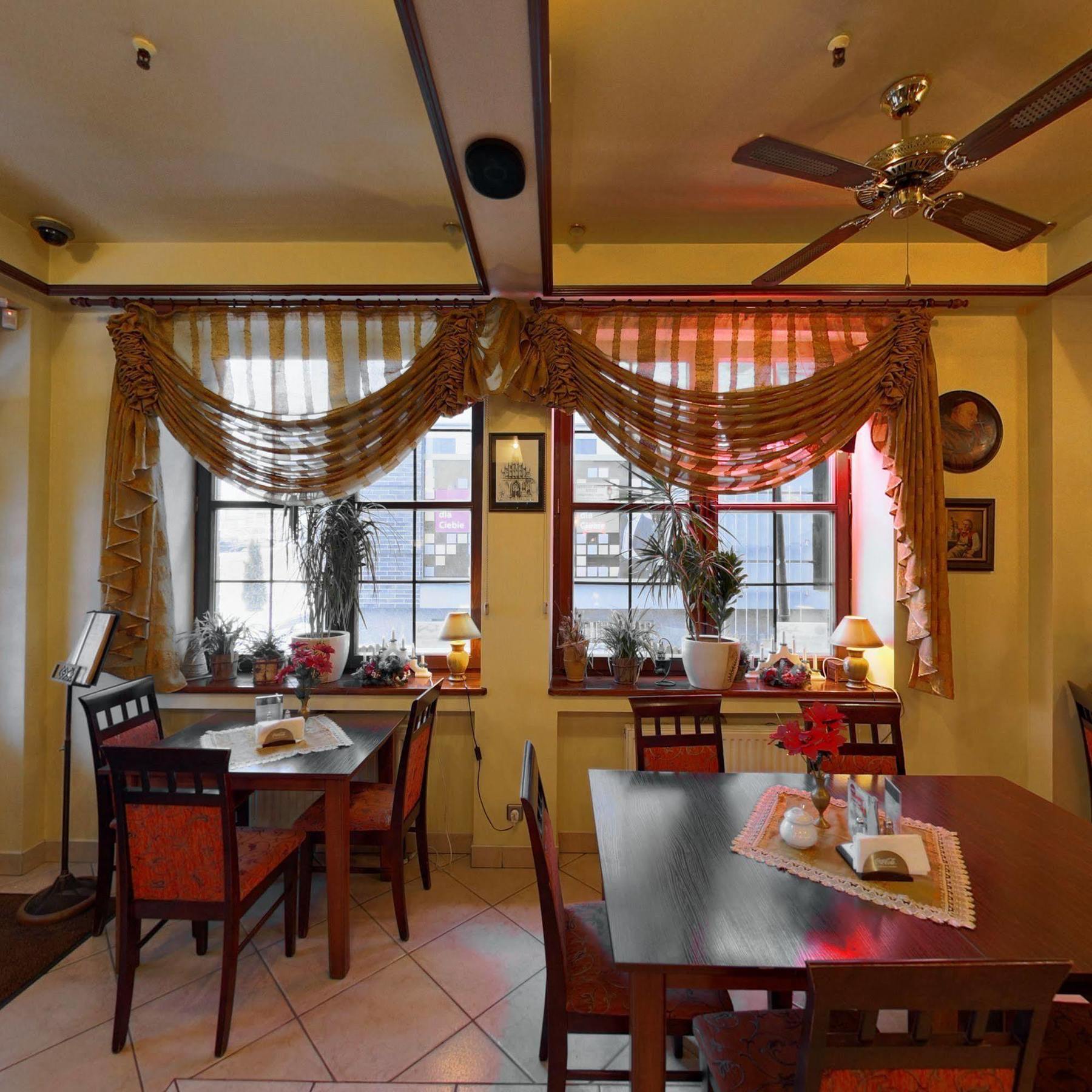 Hotel Restauracja Podzamcze Szczecin Extérieur photo