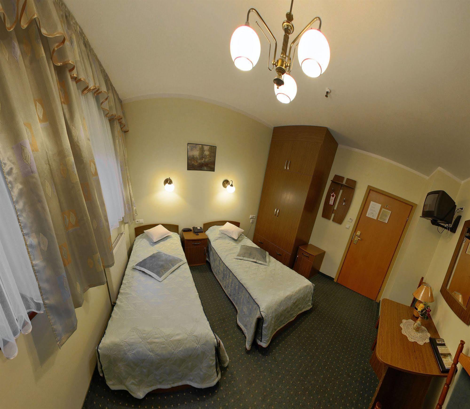 Hotel Restauracja Podzamcze Szczecin Extérieur photo