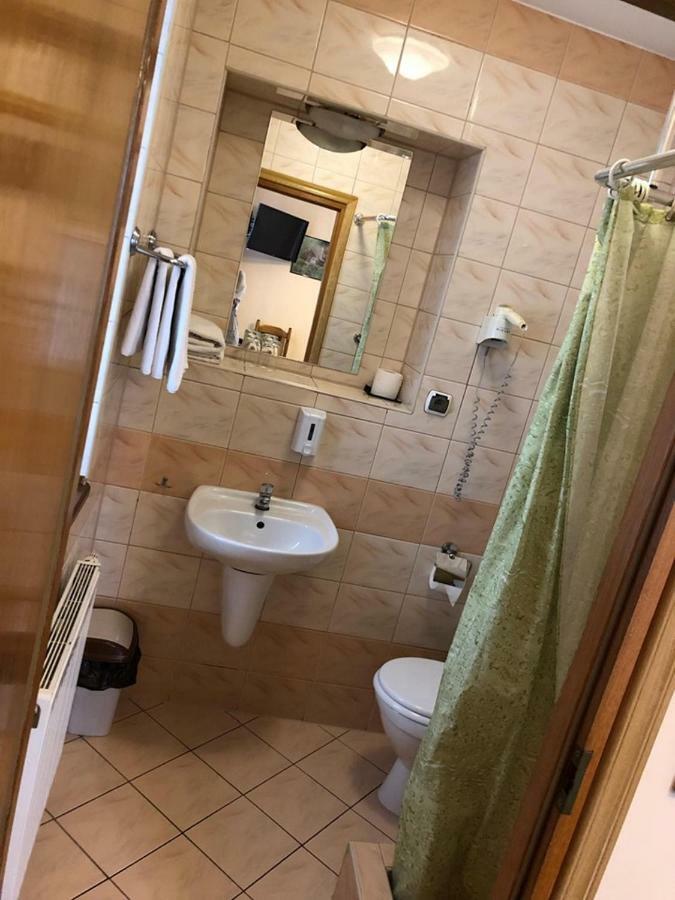 Hotel Restauracja Podzamcze Szczecin Extérieur photo